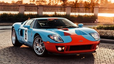   FORD GT   